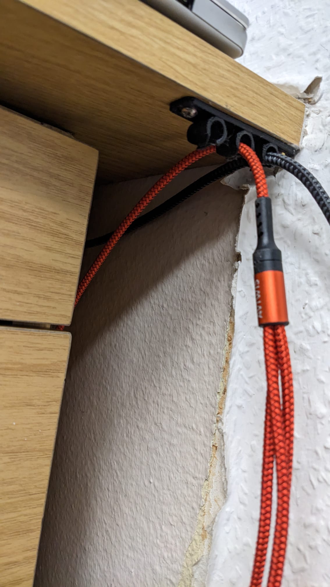 Soporte para cable USB