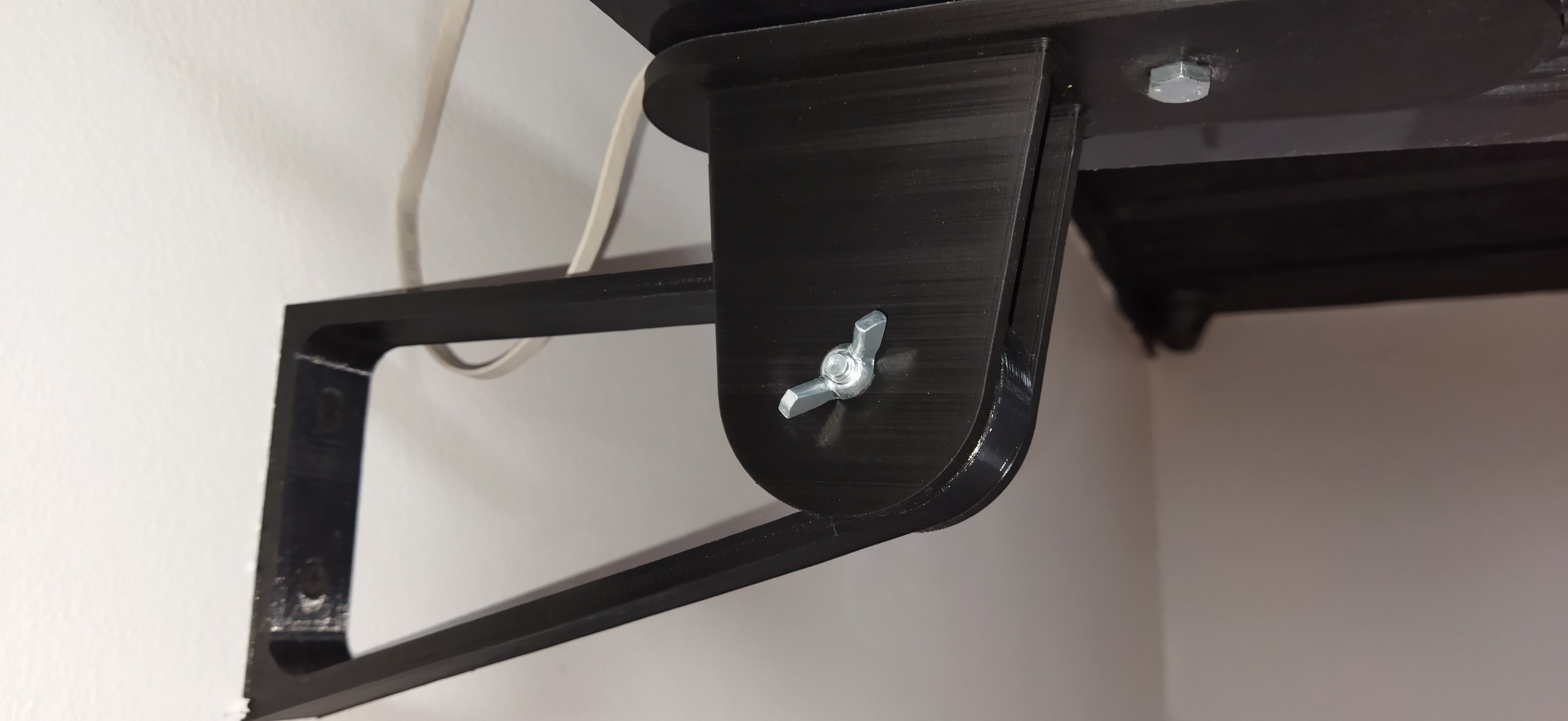 Soporte de montaje en pared con giro e inclinación para cámara