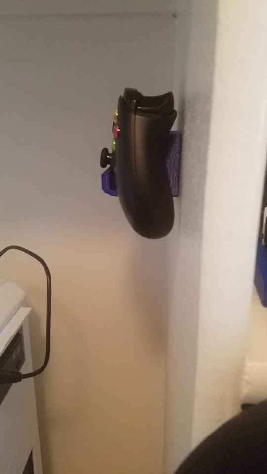 Soporte de pared para controladores de Xbox One