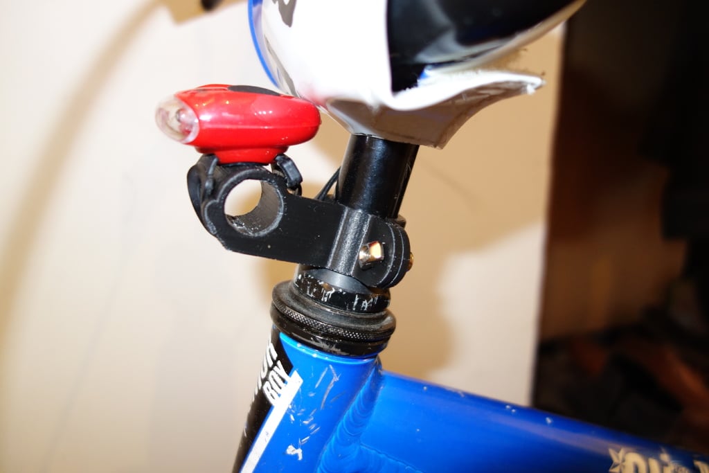 Soporte de luz de bicicleta para tubo de 32mm - Leader Fox 16