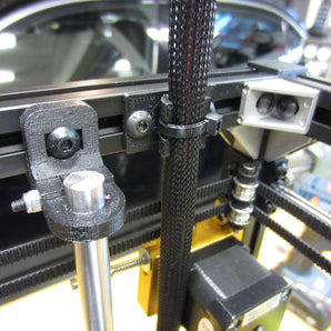 Abrazadera para cables 2020 para una gestión eficaz de cables en perfiles de aluminio