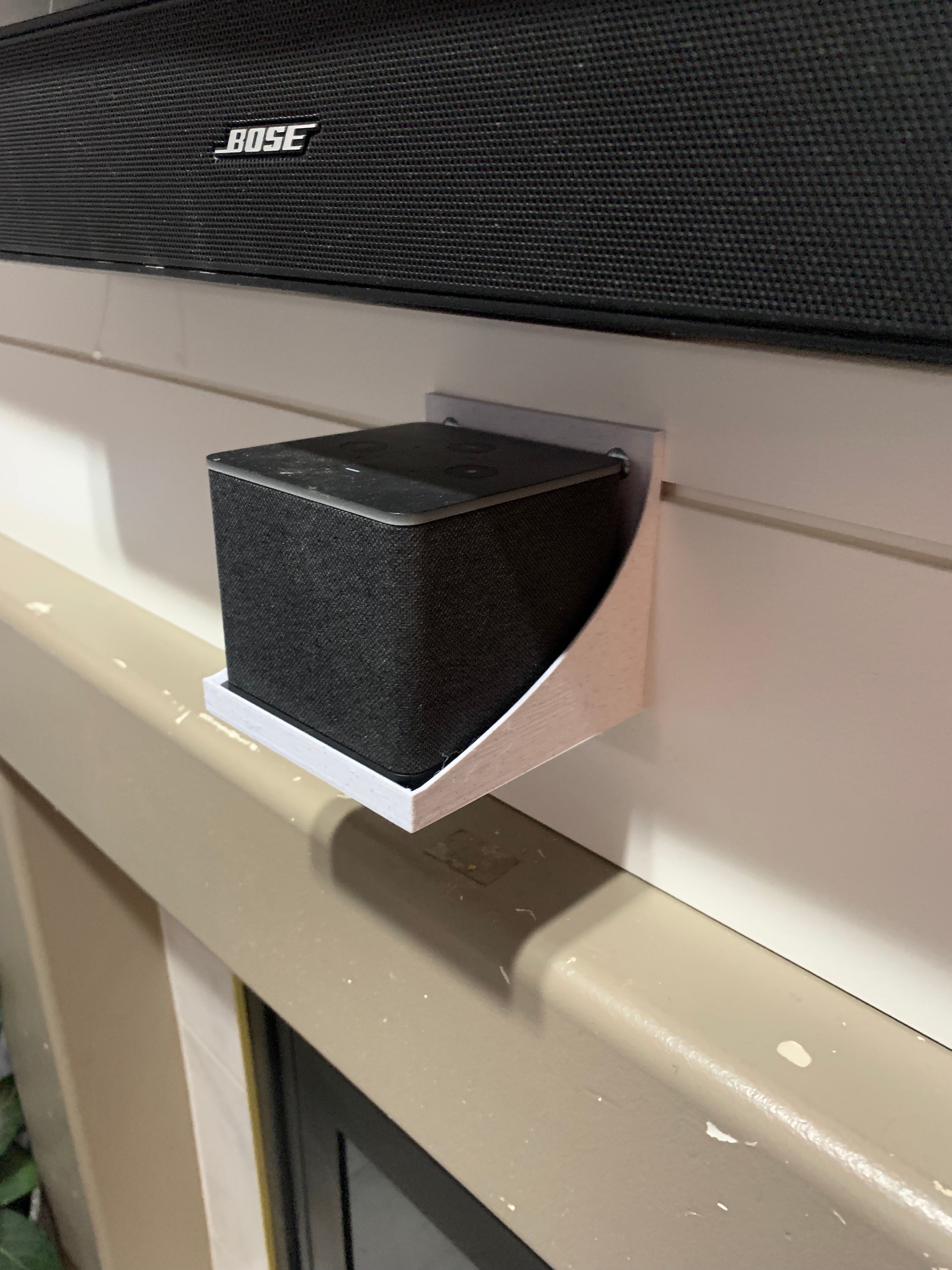 Montaje en pared para Amazon Fire TV Cube de 3.ª generación