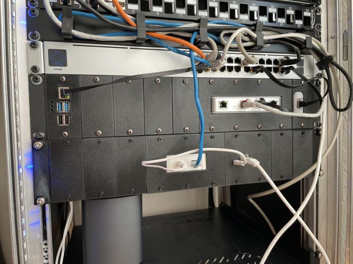 Montaje en rack para Philips Hue Bridge - Rack modular de 2U 19'