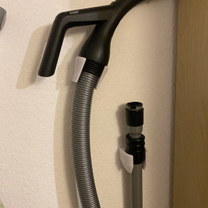 Montaje en pared para mango de aspiradora y tubo de metal Bosch Serie 8