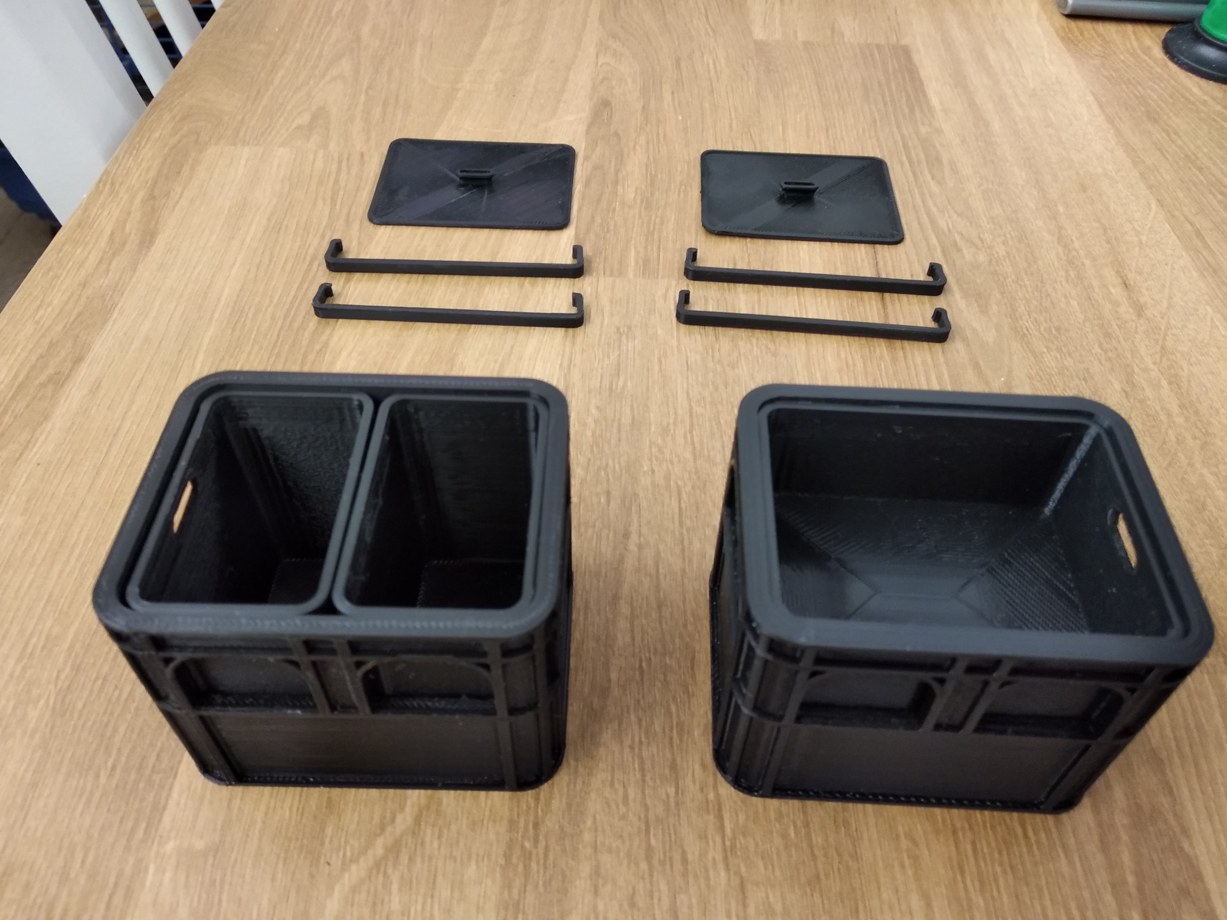 Soporte de batería inteligente con diseño de caja de cerveza para baterías AA y AAA