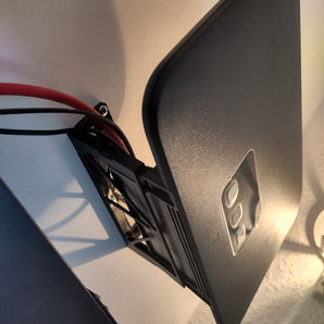 Elegante montaje en pared para enrutador Speedport DSL