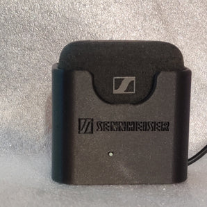 Estuche para la estación de carga de los auriculares Sennheiser MOMENTUM True Wireless 4