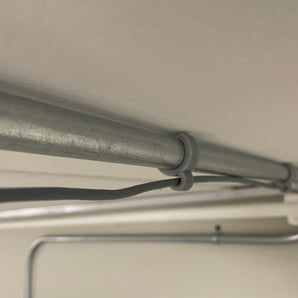 Clips EMT Snap-on para gestión de cables en tuberías