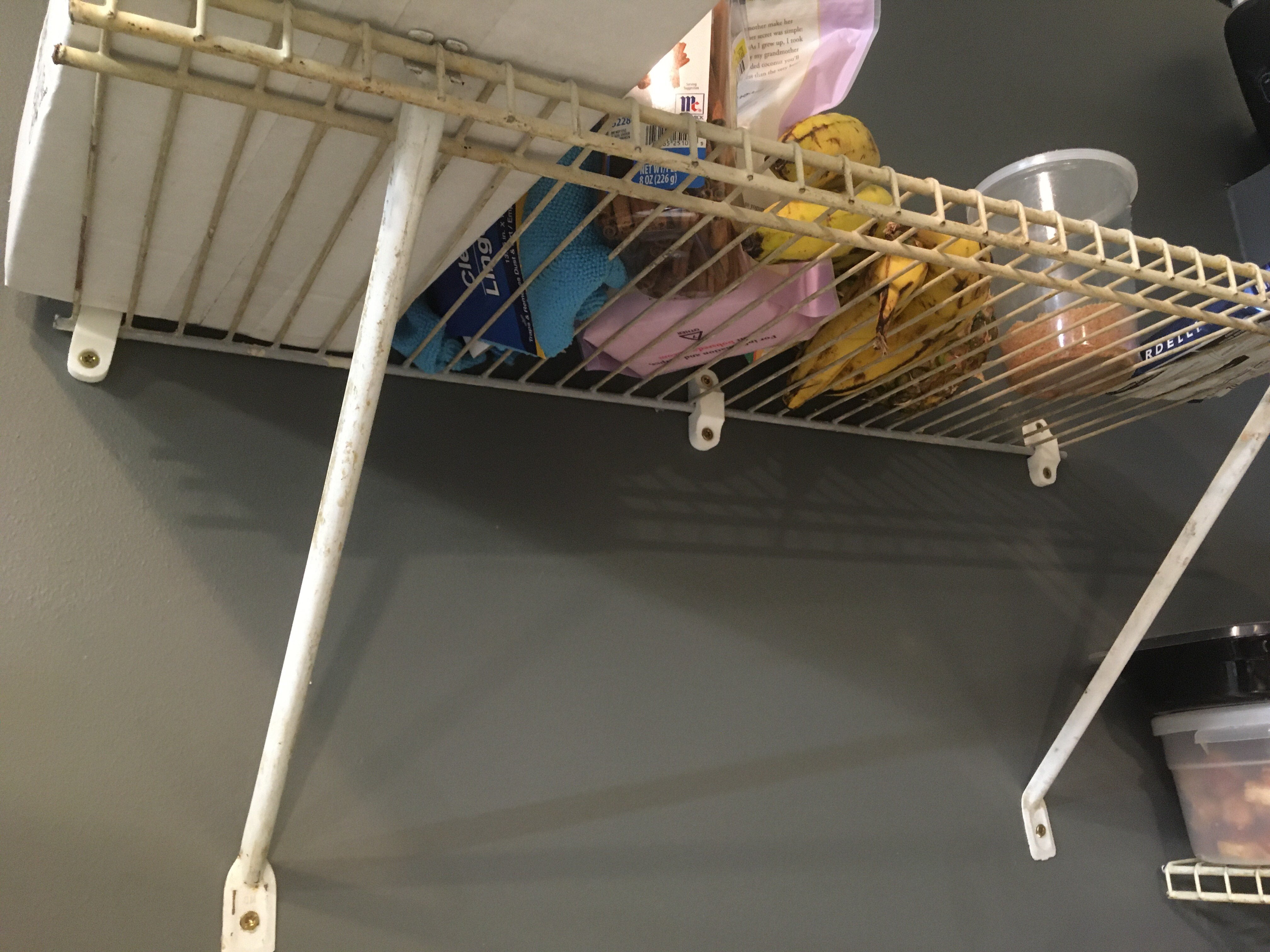 Soporte de pared robusto para estantes de alambre: soporte de repuesto resistente