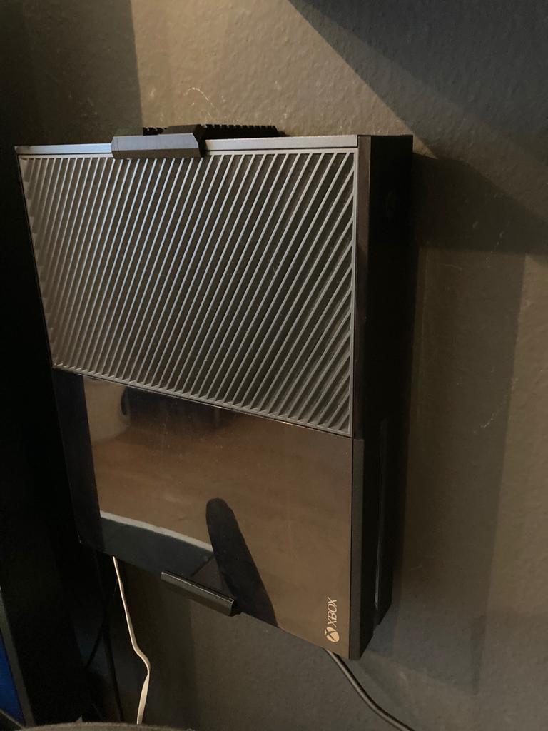 Soporte de pared para Xbox One - 2 tornillos (Fijo)