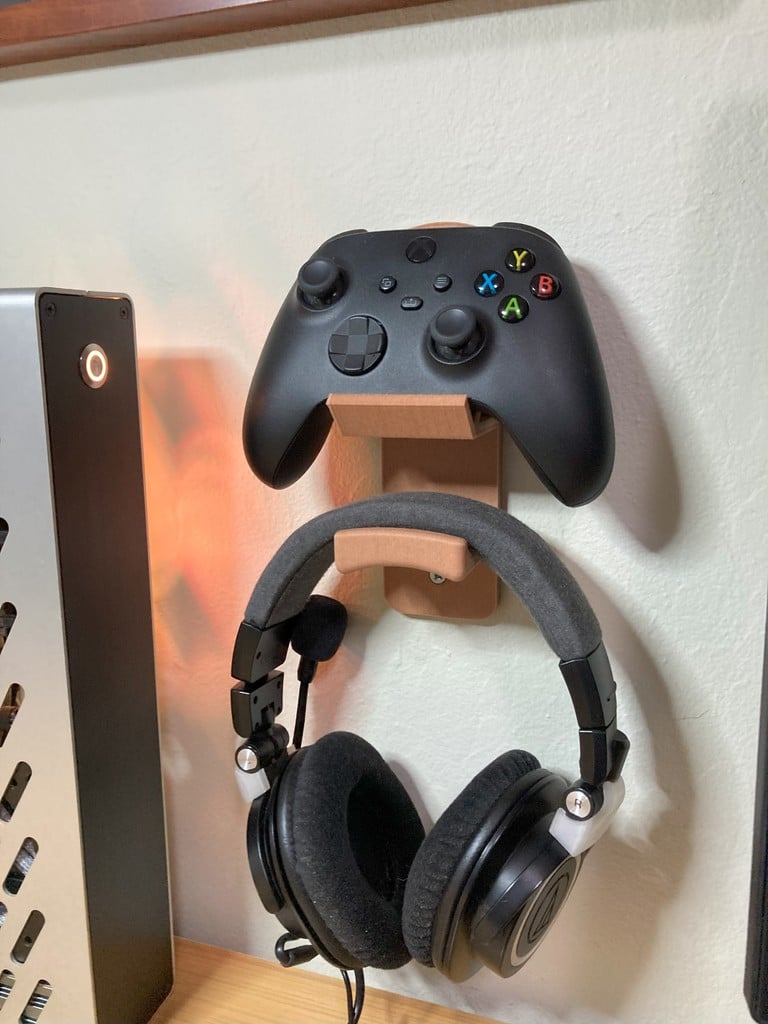 Montaje en pared para controladores y auriculares