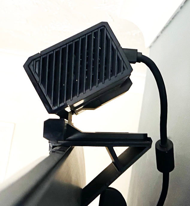 Montaje en la parte superior de TV Flad Xbox One