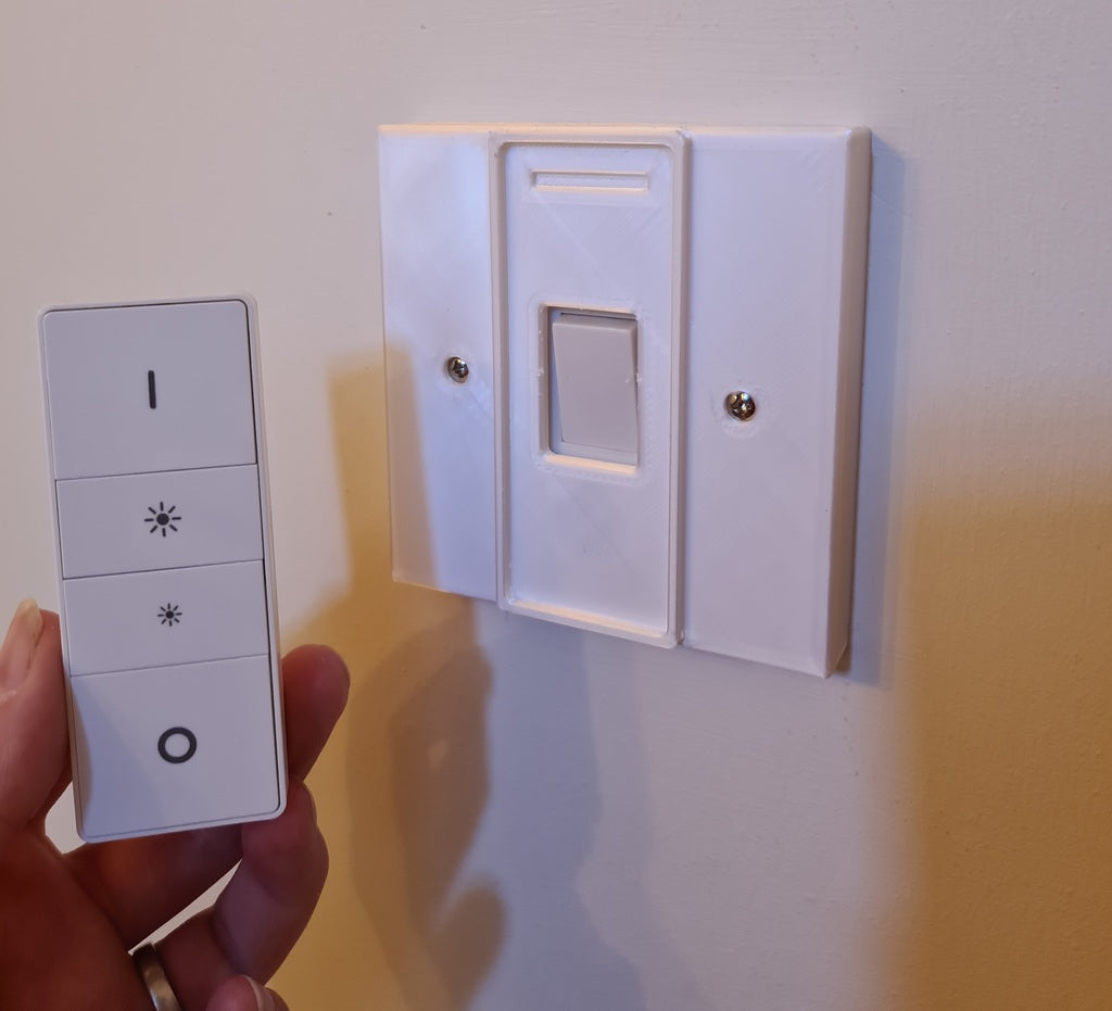 Soporte para atenuador Philips Hue para contactos de luz del Reino Unido