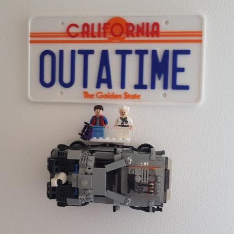 Soporte de pared para Lego DeLorean (21103)