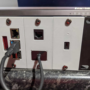 Concentrador USB3 Raspberry Pi y puerto de red adicional - Adaptador de montaje en rack de 19" 2U