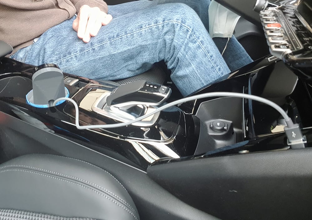 Soporte para smartphone para Peugeot 208 II y 2008 II