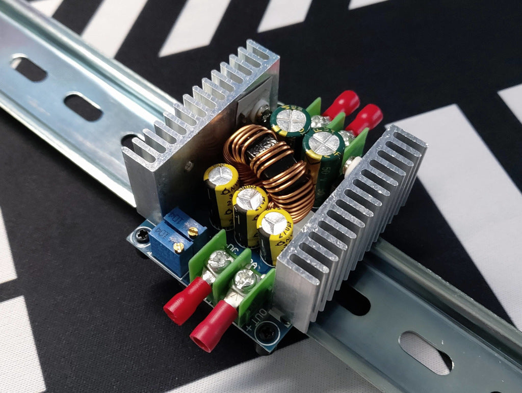 DIN-skinnebeslag til 20A 300W Buck Converter
