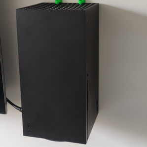 Soporte de pared premium para Xbox Series X