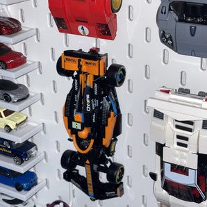 Soporte de pared para LEGO McLaren F1 (76919) en IKEA Skadis