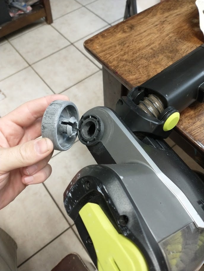 Rueda de repuesto para aspiradora vertical Ryobi
