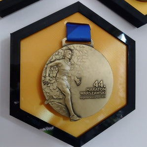 Colgador hexagonal de medallas de 2 colores