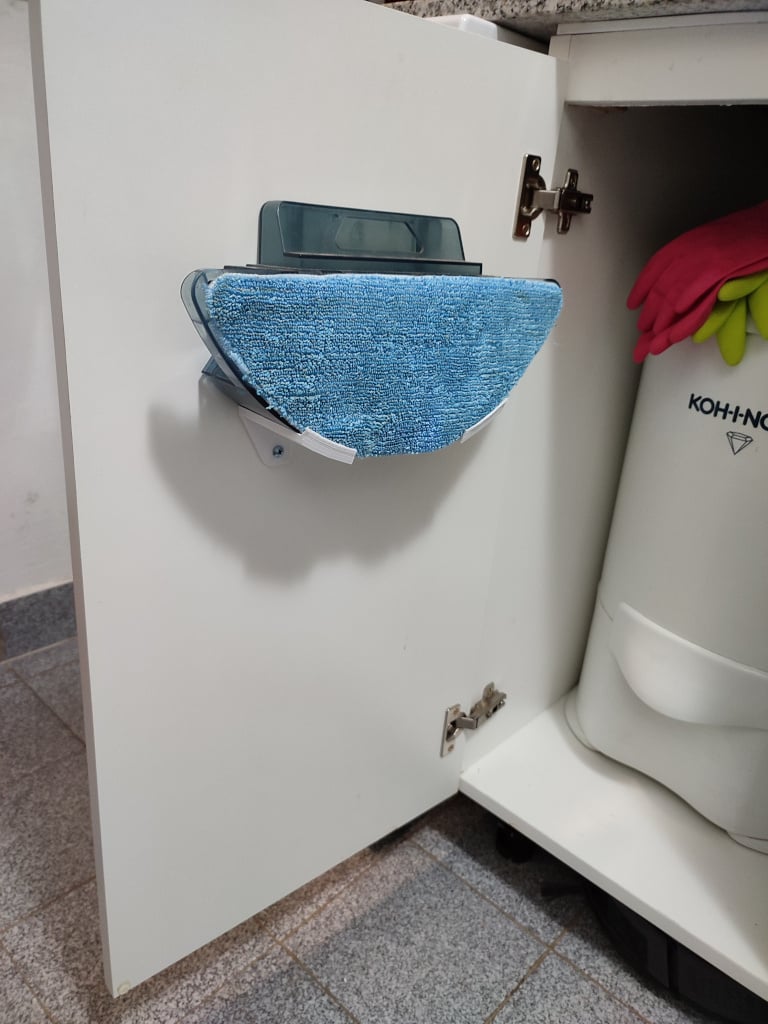 Soporte para tanque de agua para robot aspirador Gadnic