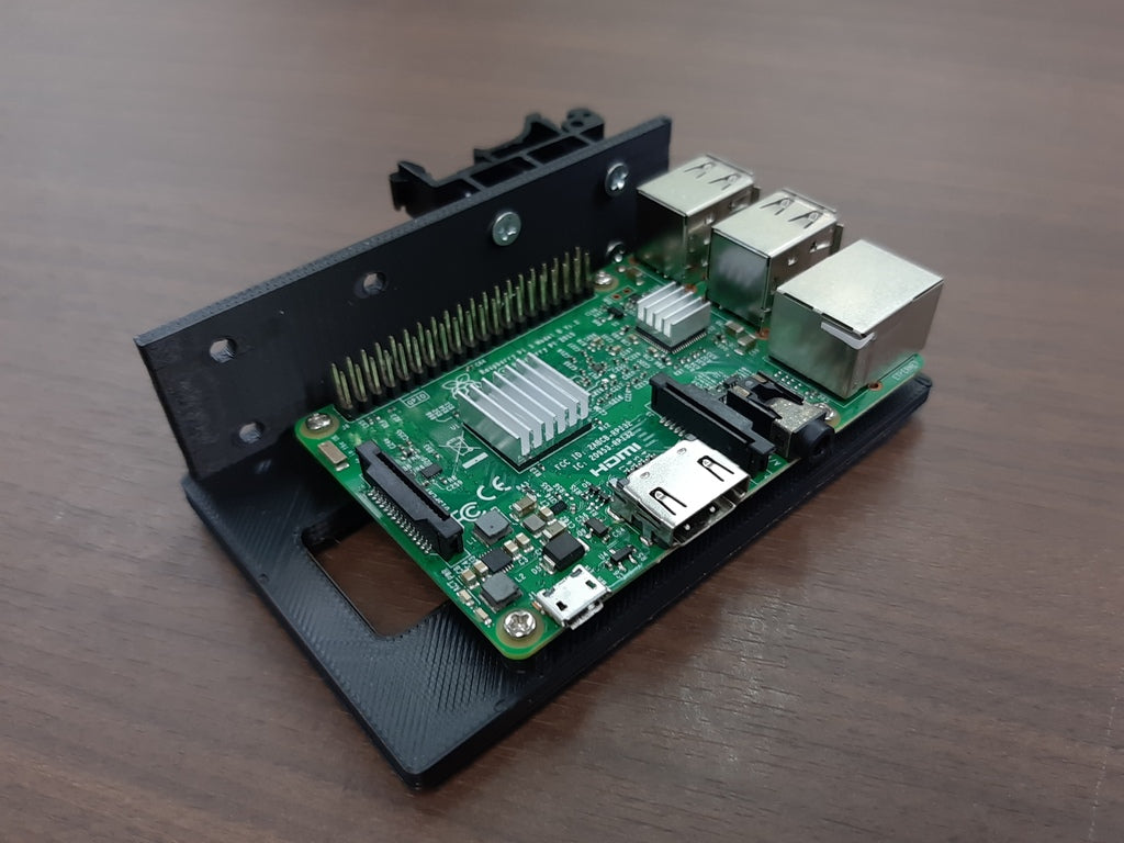 Soporte para riel DIN de Raspberry Pi