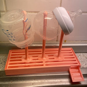 Organizador funcional para fregadero de cocina con portabotellas