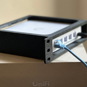 Soporte de montaje en rack para UniFi UXG Max / UCG-Ultra (19"/10")