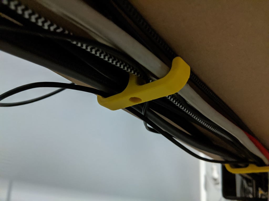 Soporte de cable simple