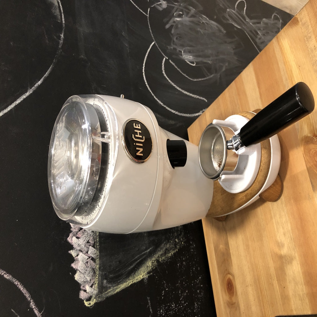 Soporte para portafiltro La Pavoni para Niche Zero