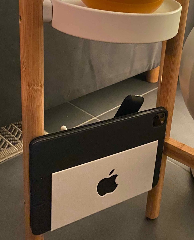 Soporte para iPad y mando a distancia para Satsumas Ikea