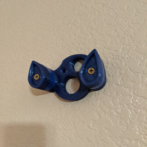 Soporte de pared para bajo: almacenamiento seguro y elegante