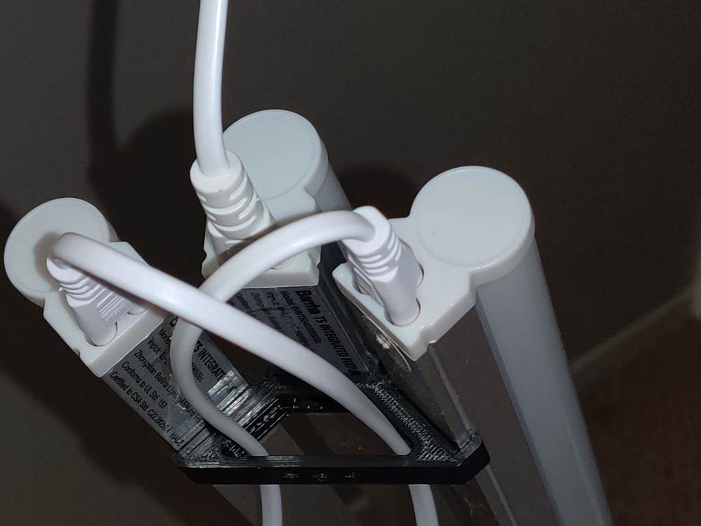 Soporte de techo para tres lámparas LED Barrina T5