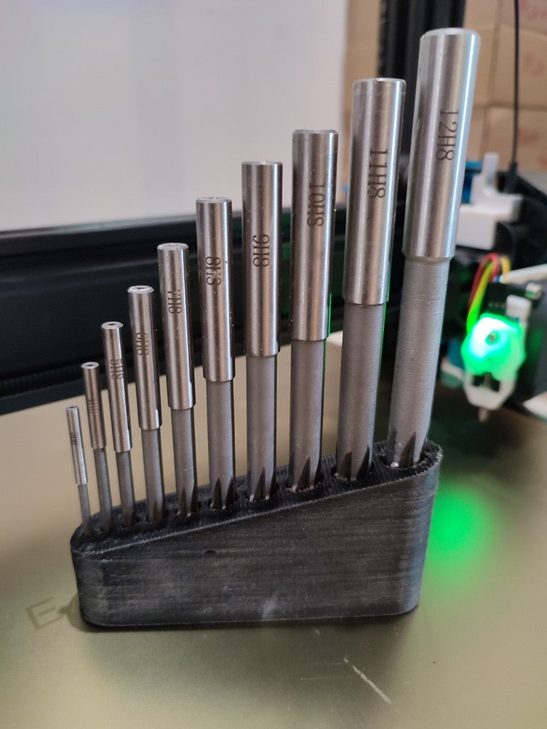 Práctica caja de almacenamiento para brocas y escariadores (3-12 mm)