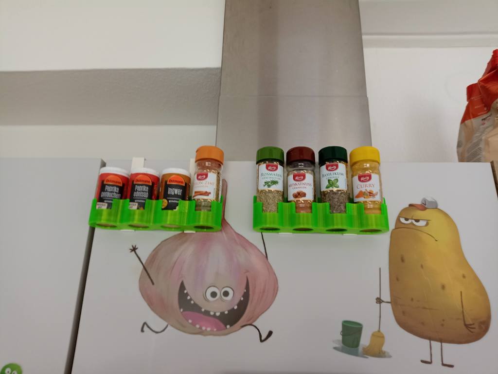 Estante para especias con prácticos ganchos para colgar