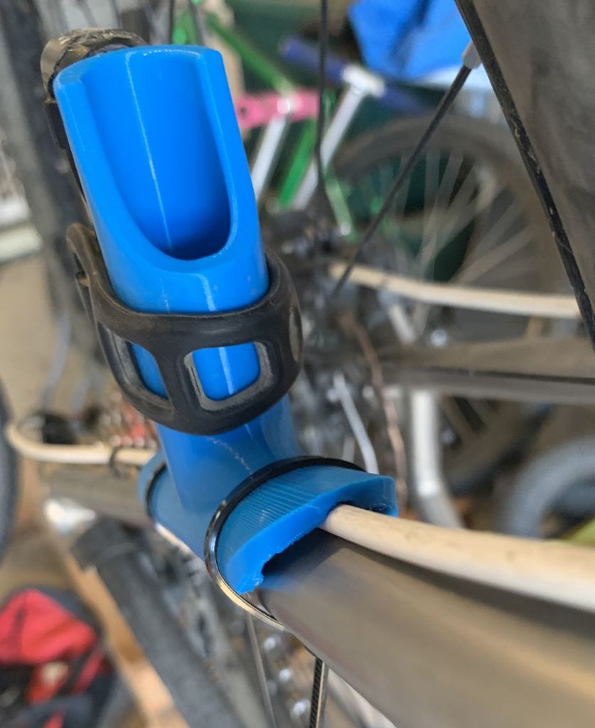 Soporte seguro para luz de bicicleta para vaina trasera