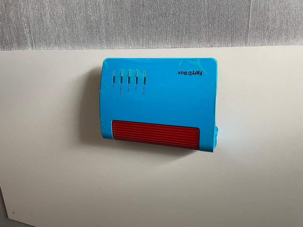 Soporte de pared para Fritz!Box 5590 Fiber Router