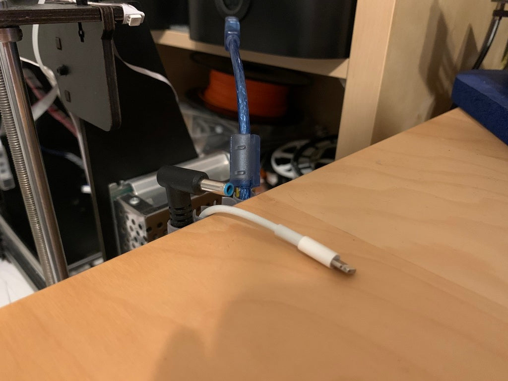 Organizador de cables para escritorio