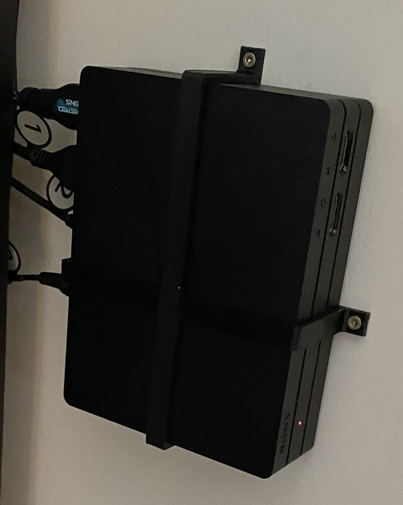 Montaje de pared para procesador PSVR