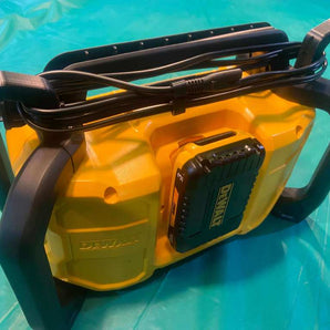 Soporte para cable de radio DeWalt DCR028