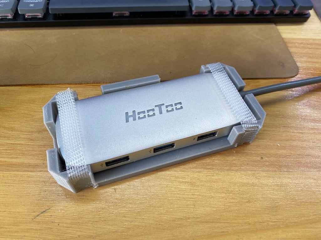 Soporte de pared HOOTOO USB C HT-UC007