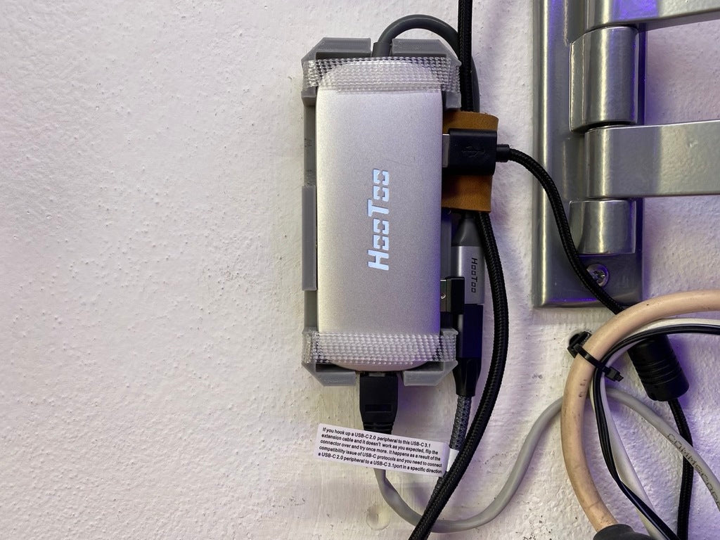 Soporte de pared HOOTOO USB C HT-UC007