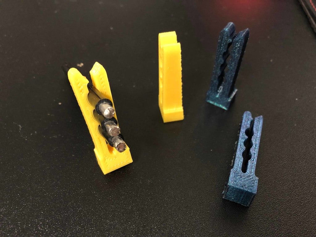 Soporte/Clip para cable ESC RC