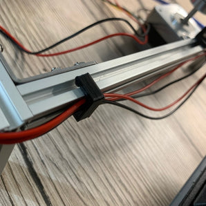 Makerbeam Abrazadera para Cables