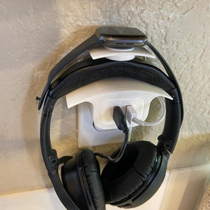 Tapa de enchufe con soporte de carga integrado para Apple Watch y auriculares