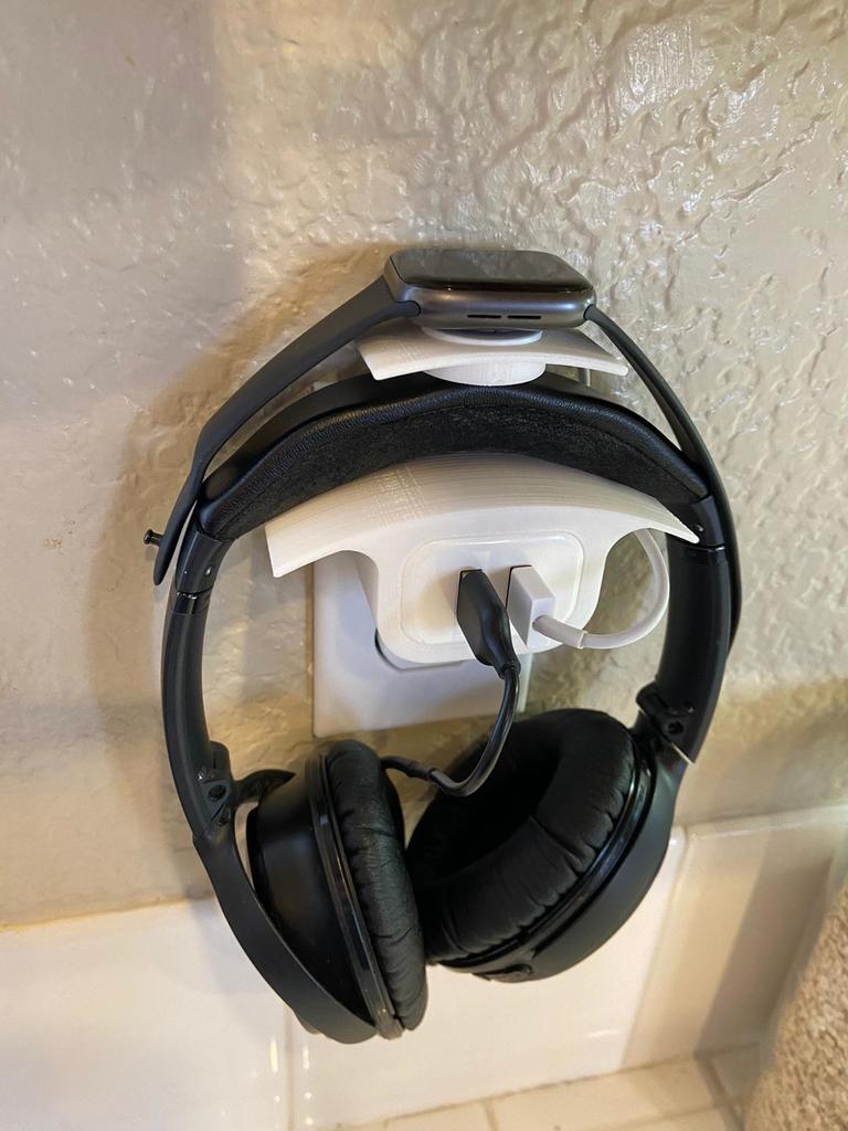Tapa de enchufe con soporte de carga integrado para Apple Watch y auriculares