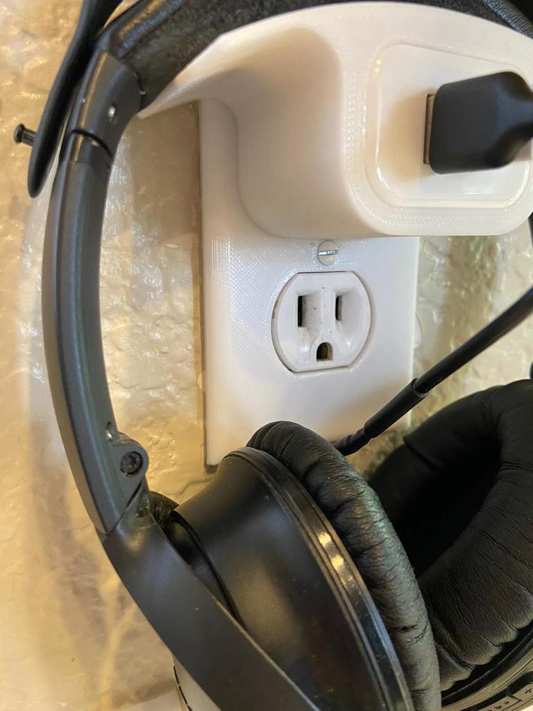 Tapa de enchufe con soporte de carga integrado para Apple Watch y auriculares