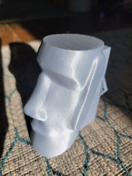 Soporte para auriculares de pared con cabeza Moai de Isla de Pascua con orificios para tornillos