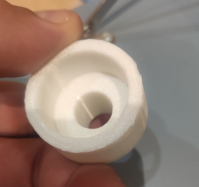 Reductor para la salida de la bomba de barco